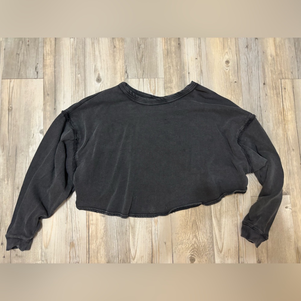 Oversized Ruched Back Pull Over - Picture 6 of 6